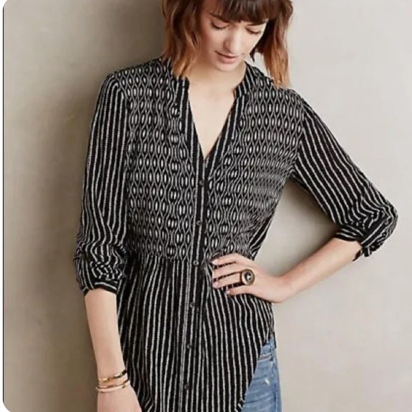 Maeve Tops - 3 for $25 ❤ Maeve calia black and white size 6